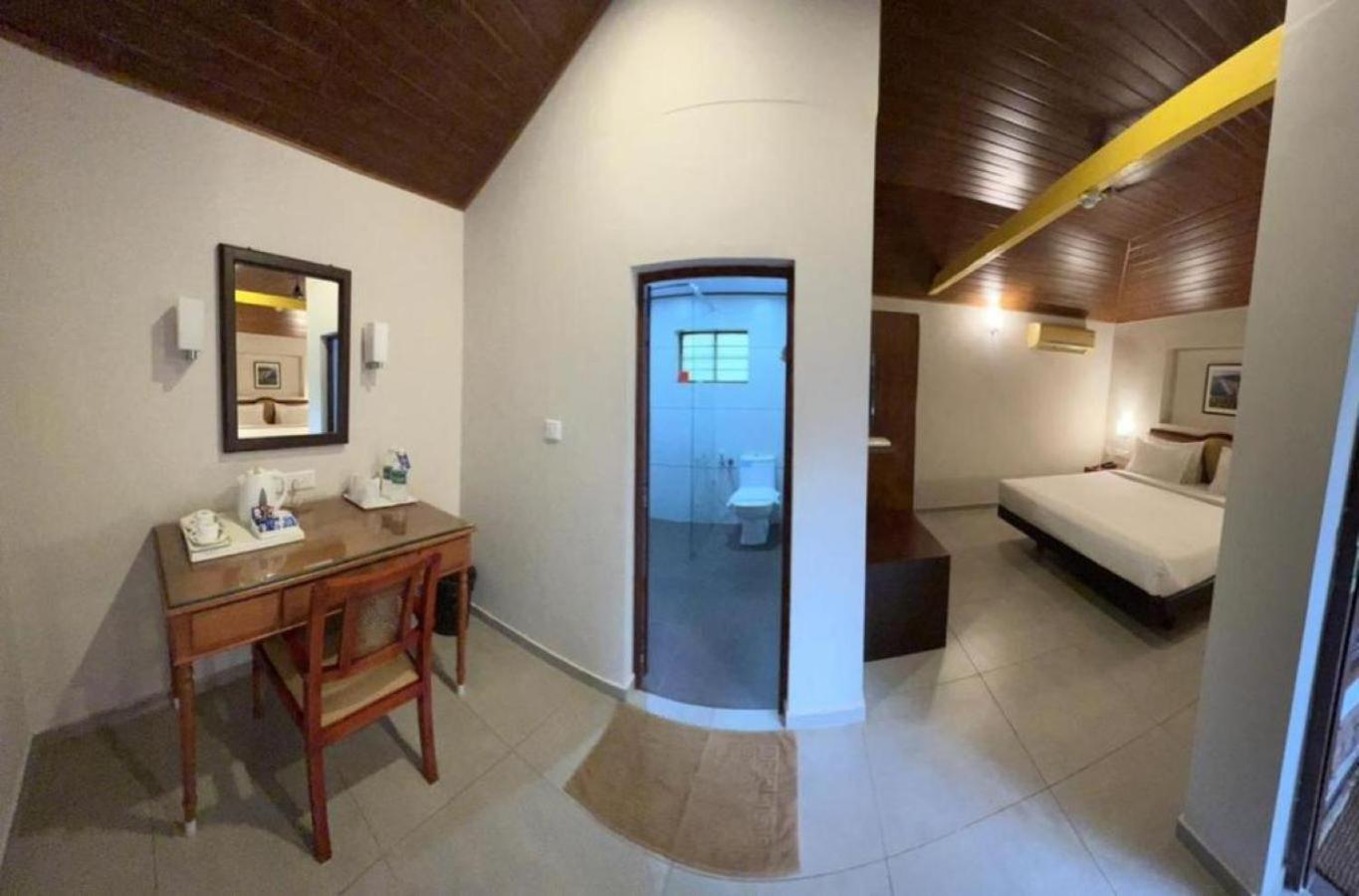 Abad Harmonia Ayurvedic Beach Resort 코발람비치 외부 사진