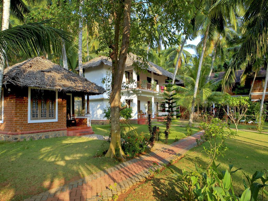 Abad Harmonia Ayurvedic Beach Resort 코발람비치 외부 사진