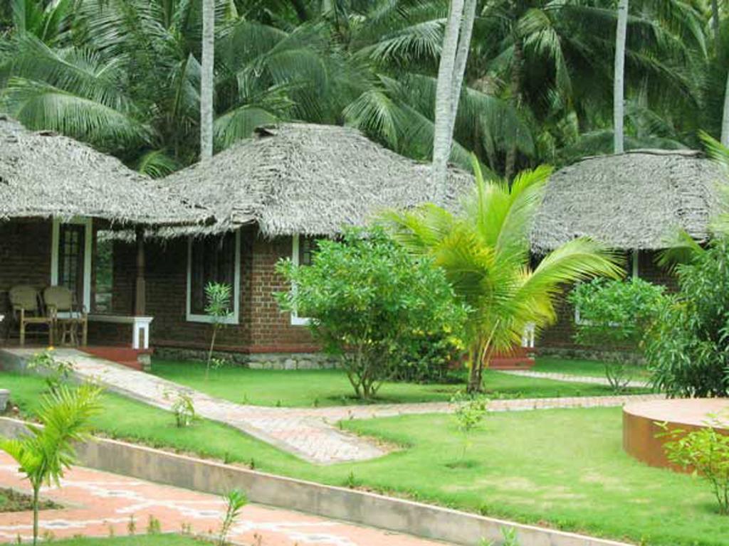 Abad Harmonia Ayurvedic Beach Resort 코발람비치 외부 사진